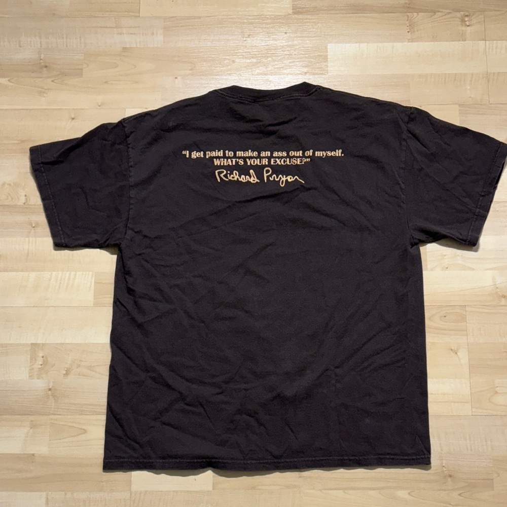 Richard Pryor Brown Graphic T-Shirt - Picture 5 of 5